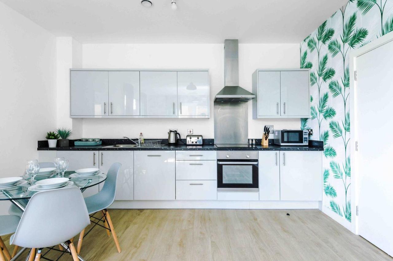 2 Bedroom Apartment Manchester Hosted By Mcr Dens Экстерьер фото